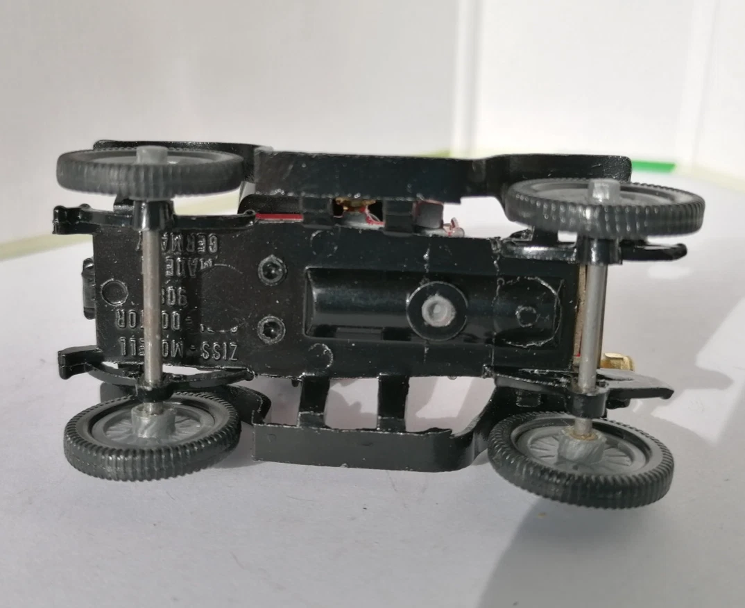 Ziss OPEL Model 908 “Doctor’s Car” – Vintage Diecast Model (Germany)