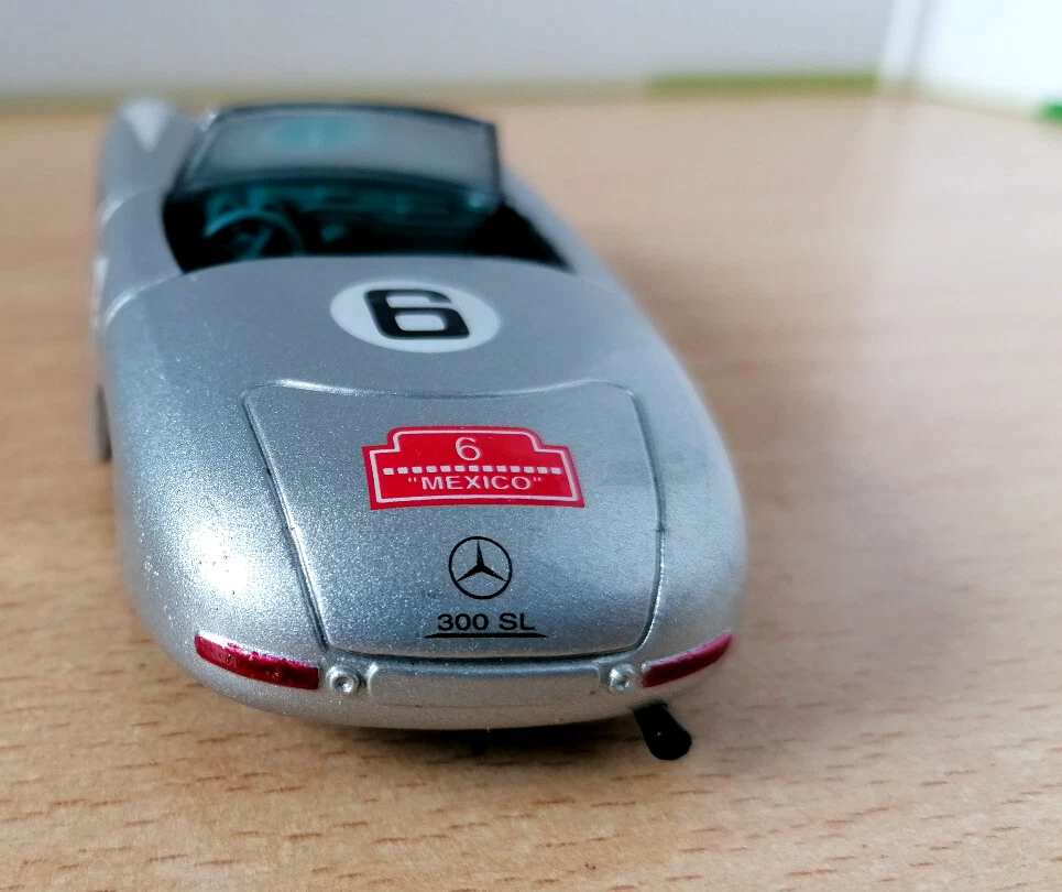 Mercedes-Benz 300 SL Spider (1952) – NewRay 1:43